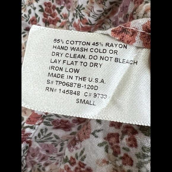 Everly Size Small Floral 3/4 Sleeve V Neck Shirt Puff Sleeve Boho‎ - Picture 5 of 5